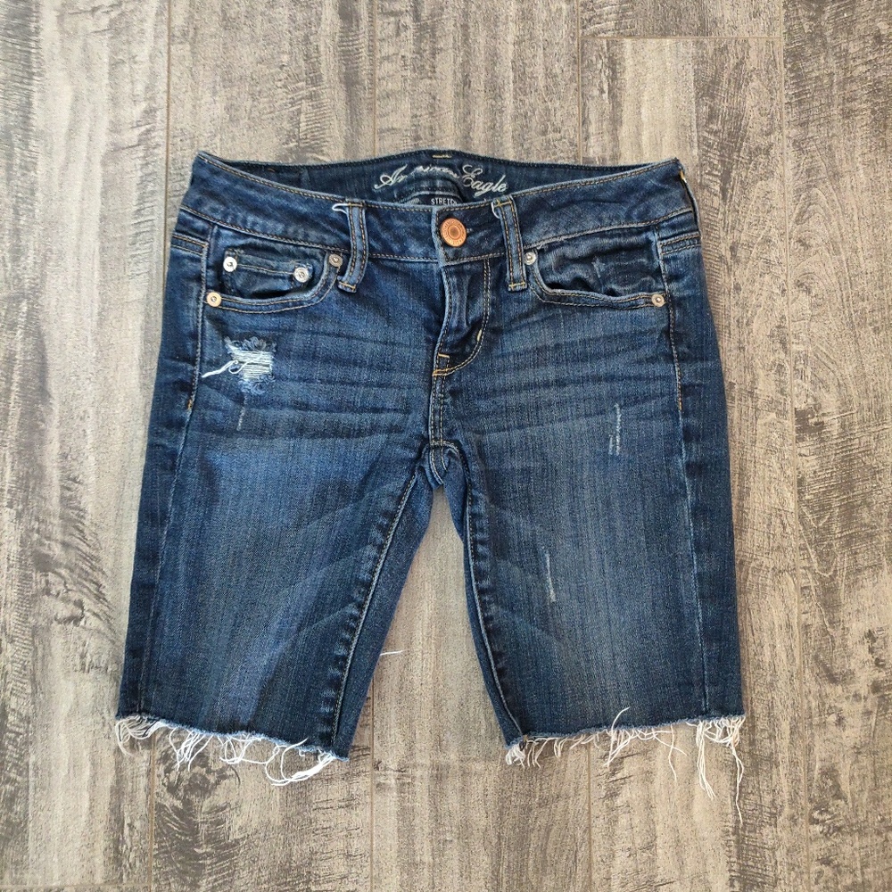 American Eagle Bermuda Shorts